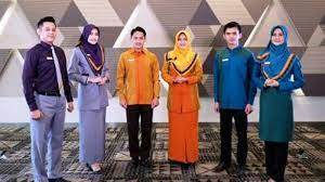 Buktikan sendiri dengan ragam inspirasi warna biru rekomendasi kami! Bank Muamalat Kenalkan Seragam Terbaru Bagi Frontliner Tribun Jogja