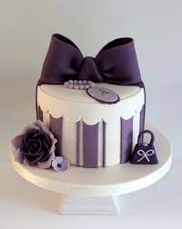 Hat Box Birthday Cake Gift Box Cakes Hat Box Cake Fondant Cakes