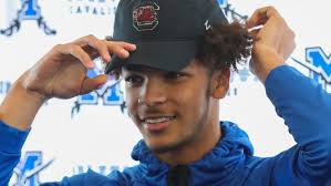 South Carolina lands commitment from four-star quarterback