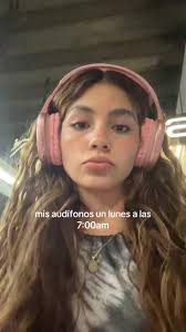 Mis Audífonos a las 7 AM: Un Lunes Rutina Musical