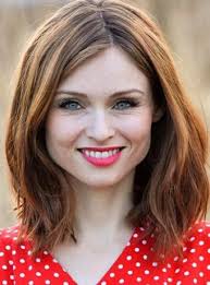 Create lots of volume around the forehead with a partial bang. 40 Pear Face Ideas Pear Shaped Face Face Shapes Face Shape Hairstyles