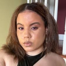 Gabrielle Ferrell's Instagram, Twitter & Facebook