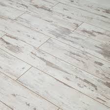 48 Beautiful White Laminate Flooring Photos Decornish Dot Com White Laminate Flooring White Wood Laminate Flooring White Wood Floors