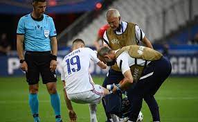 Sportive du football en direct, les résultats, les classements, les transferts de foot et les infos sur l'équipe de france de football. Rqonqkvszwpj M