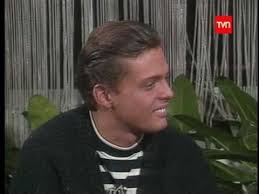 Jul 02, 2021 · luis miguel sufrió un accidente y preocupa a sus fans este percance sucedió el 27 de junio y su evolución ha sido favorable, pese a que no haya aparecido en público nuevamente. Luis Miguel Entrevista En Familia 89 Youtube