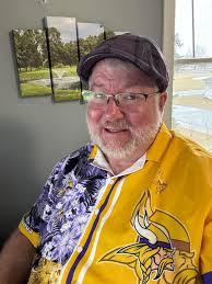 It's game day !!! Skol 💜 🏈