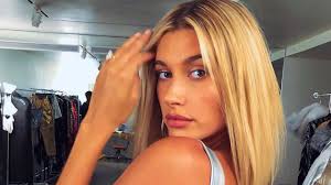 Pick an eyebrow makeup color that. Hailey Bieber Goes Makeup Free In Husband Justin S New Photo Backlash Occurs Allure