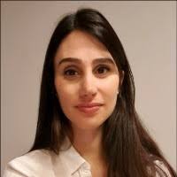 Desiree Hanna's Instagram, Twitter & Facebook