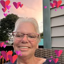 Sharon you got the chain off, get up and get out of there, stop whining