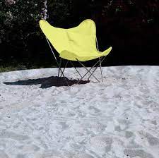Der hardoy chair ist ein bedingt allwettertauglicher freilandstuhl und auch durch seine stapelbarkeit gut für die immense beliebtheit des hardoy chair führte zu einer flut von kopien, gegen die knoll. Hardoy Butterfly Chair Outdoor Batyline Khaki Architonic