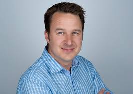 Adam Lacey's Instagram, Twitter & Facebook