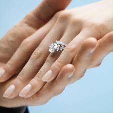 Grace and character in all its splendour. Chaumet Chaumet Bridal Josephine Aigrette Imperiale Solitaire Facebook