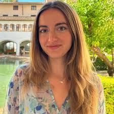 I'm thrilled to announce that I have successfully completed my Executive  Program in Digital Marketing & Analytics at POLIMI Graduate School of  Management, following the discussion of my project work.…