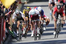 Cavendish, 36, rolled back the years as he finished ahead. Sagan S Crash With Cavendish During Tour De France Was Unintentional Spectator Sme Sk