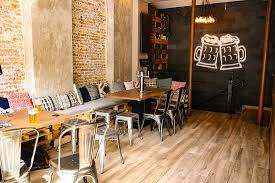 The name of a bisexual man and/or woman that is closeted. Bar Chope Moi Paris Comentarios De Restaurantes Tripadvisor