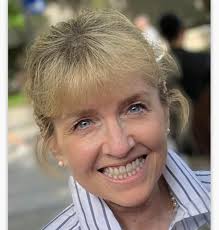 Where to find large turkeys in stores?