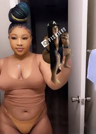 Big titty Ebony - EroMe