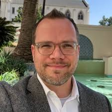 Michael Bartee's Instagram, Twitter & Facebook