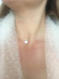 Collier chaîne collier multirang collier de perles femme multirang bar perle perle argent délicatesse dames personnalisé mode multicouches délicat colliers tendance bijoux pour regalos. Collier Perle Naturelle Blanc Nacre Chaine Argent