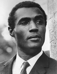 Old Black Actors From The 70s Pictures Photos Of Calvin Lockhart Black Actors African American Men Vintage Black Glamour