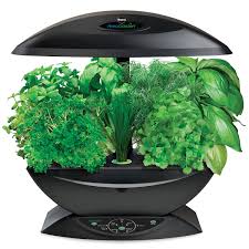 Ships from and sold by amazon.com. Miracle Gro Aerogarden 7 Review Green Life Tips