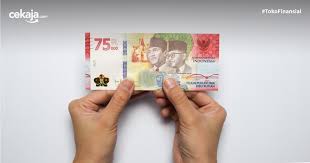 75.000 (tujuh puluh lima ribu rupiah). Intip Fakta Uang Rp75 Ribu Bisa Bernyanyi Pakai Aplikasi