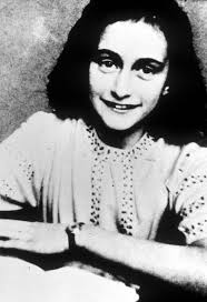 „ihr bett stand um die ecke von meinem. Anne Franks Todesdatum Korrigiert Judische Allgemeine