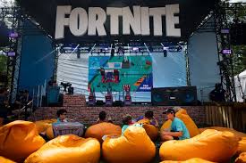 Epic games recently modified its fortnite mobile app to allow users to bypass apple's and google's app stores and buy vbucks. Apple And Google Pull Fortnite From Mobile App Shops Update