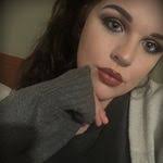 Andrea Longmire's Instagram, Twitter & Facebook