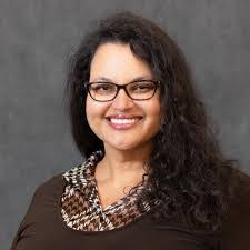 Anna Ault's Instagram, Twitter & Facebook