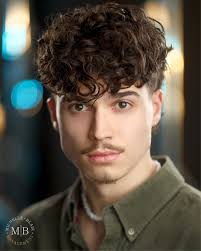 So proud of our wonderful ONURI SMITH joins the cast of CRUEL INTENTIONS UK  TOUR! ⭐️ Inspired by the French novel, Les Liaisons Dangereuses, the piece  revolves around step-siblings and privileged Manhattan