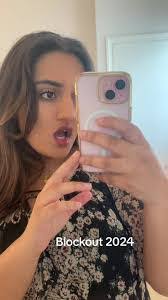 Malika Rashid's Instagram, Twitter & Facebook