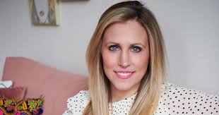 Power Women: Author Asher Fogle Paul of 'Without A Hitch' On How To  Successfully Navigate Work, Love and Life As A Powerful Woman