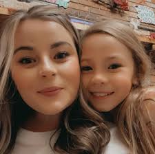 Brett Cheyne and Cassidy Siebert's Wedding Website