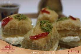 wardelcham lebanesesweets lebanesepastry lebanon chekka khaledmoustafasweets1945 instafood instagood koura tripoli batroun byblo food sweet chicken