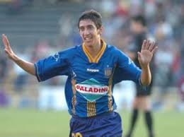 Estadísticas, novedades y partidos del club atlético rosario central las vivís en rosario3. Tem Historia Relembre 5 Jogadores Notaveis Que Atuaram Pelo Rosario Central Torcedores Noticias Sobre Futebol Games E Outros Esportes