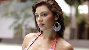 Hace pocos días, kathy contreras tuvo a selva, su primera hija. Kathy Contreras Mostro Su Guatita De Embarazo Con Postal Al Desnudo
