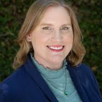 Kendra Frank's Instagram, Twitter & Facebook