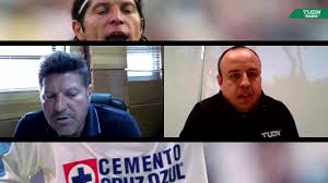 A sus 23 años pablo galdames millán, el hijo del ex futbolista homónimo y hermano de benjamín y thomas, ambos jugadores de unión española, pasa la cuarentena en chile a la espera de retomar el fútbol junto a vélez sarsfield, equipo al que llegó en 2018 y donde antes de la pandemia, la que le ha dado espacio para reafirmar ideas de vida, había logrado afianzarse. Tudn Radio Entrevista Exclusiva Con Pablo Galdames Facebook