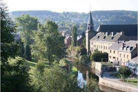On 1 january 2007 the municipality, which covers 166.58 square kilometres (64.32 sq mi), had 4,802 inhabitants, giving a population density of 28.8 inhabitants per km². Tourism Info To Houffalize Houffalize Informations Pratiques