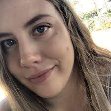 Kate Casteel's Instagram, Twitter & Facebook