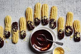 Visit this site for details: Fancy Biscuits For Easy Entertaining