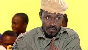 Joyeux anniversaire à l'acteur Burkinabé Agent Oyou de la célèbre série "le  commissariat de Tampy". S'il t'a une fois fait rire 😆 dépose un ❤️  #227Niger_Buzz L'écho Panafricain!