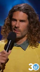 Originally from New Brunswick, Elspeth Wright has been taking the Montreal  comedy scene by storm