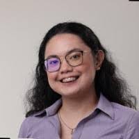 Sheila Dizon's Instagram, Twitter & Facebook