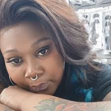 Marlo Golden's Instagram, Twitter & Facebook