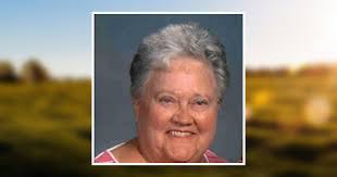 Kelsey Kunkel's Instagram, Twitter & Facebook