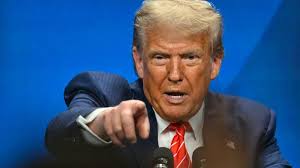 Wie heftig sind die Schäden durch den US-Schlag gegen den Iran wirklich?  Präsident Donald Trump greift die Medien offen an.