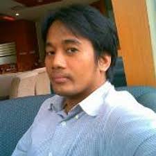 Chris Adi Kusuma (@criezk)