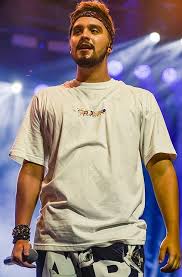 Site oficial do cantor luan santana. Luan Santana Wikipedia A Enciclopedia Livre